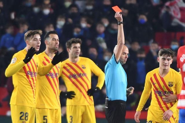 Barcelona-pays-for-chaos-in-Granada-LaLiga-Santander-2021.jpg